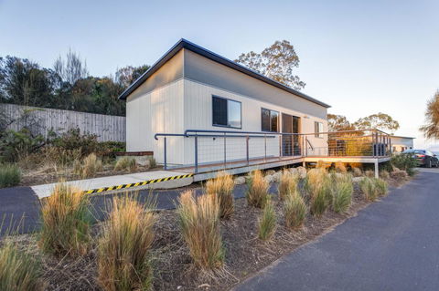 Swansea Beach Chalets - NT Tourism 31
