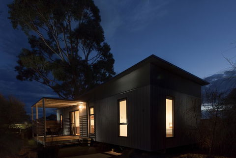 Swansea Beach Chalets - NT Tourism 36