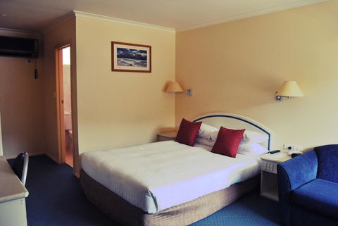 Comfort Inn Devonport - Accommodation NT 13