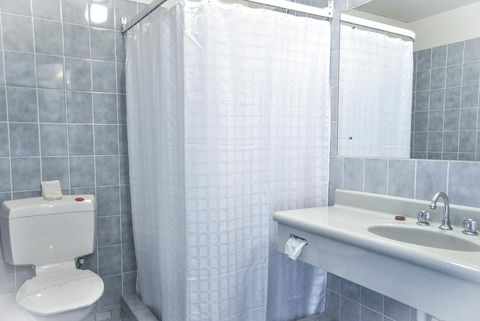 Comfort Inn Devonport - Accommodation NT 42