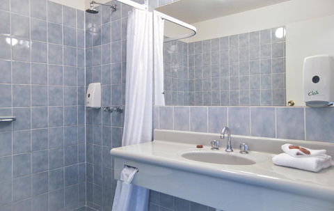 Comfort Inn Devonport - Accommodation NT 32