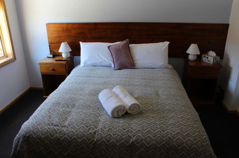 Tullah Lakeside Lodge - Accommodation NT 2