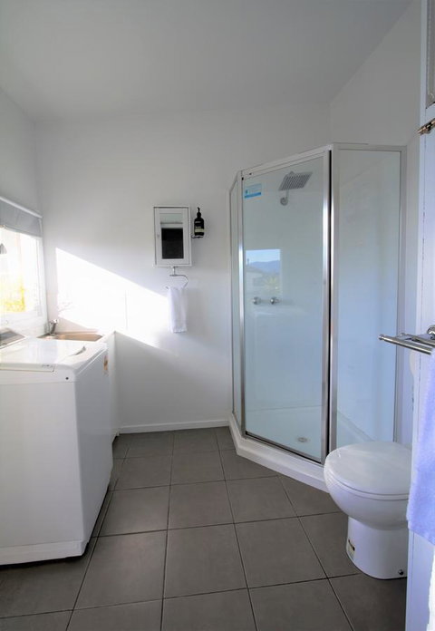 Horlock House - Accommodation NT 10