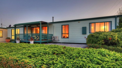 Bicheno Cabin Park - Accommodation NT 25