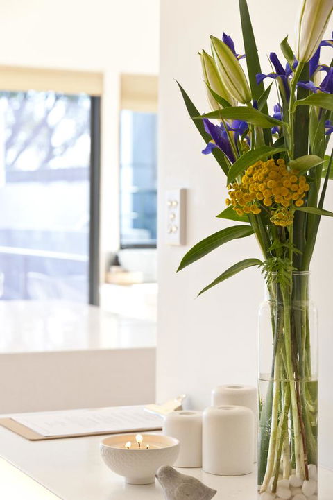 Sandy Bay Waterfront Home - Accommodation NT 12