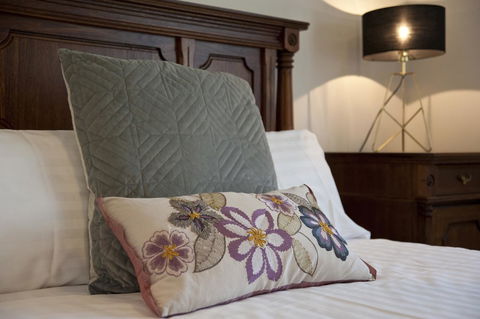 Sandy Bay Waterfront Home - Accommodation NT 9