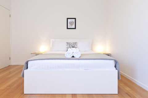 Sandy Bay Waterfront Home - Accommodation NT 22