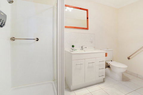 Harvey Farm Lodge - Accommodation NT 15