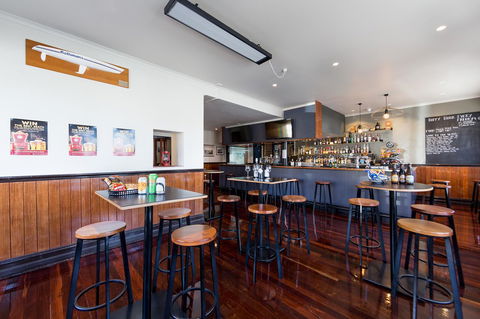 Customs House Hotel - Accommodation NT 25