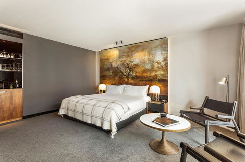 MACq 01 Hotel - Accommodation NT 17
