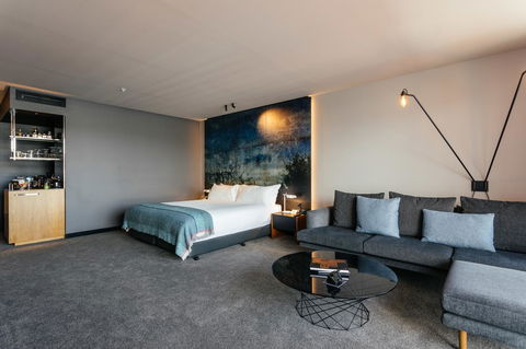 MACq 01 Hotel - Accommodation NT 31