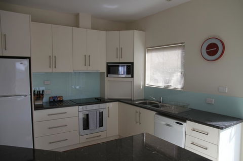 Barclay Motor Inn - Accommodation NT 35