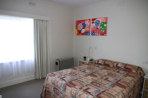 Barclay Motor Inn - Accommodation NT 37