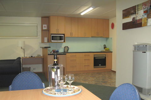 Barclay Motor Inn - Accommodation NT 29