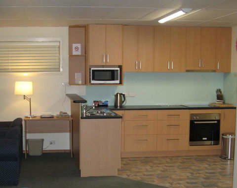 Barclay Motor Inn - Accommodation NT 28
