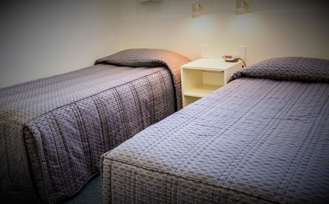 Barclay Motor Inn - Accommodation NT 23