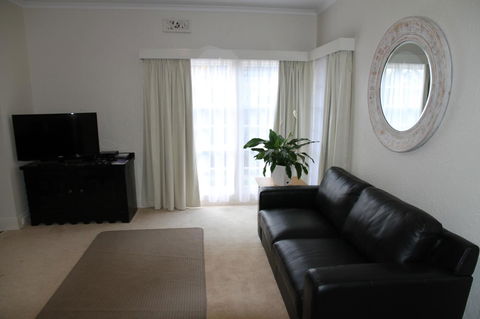 Barclay Motor Inn - Accommodation NT 34