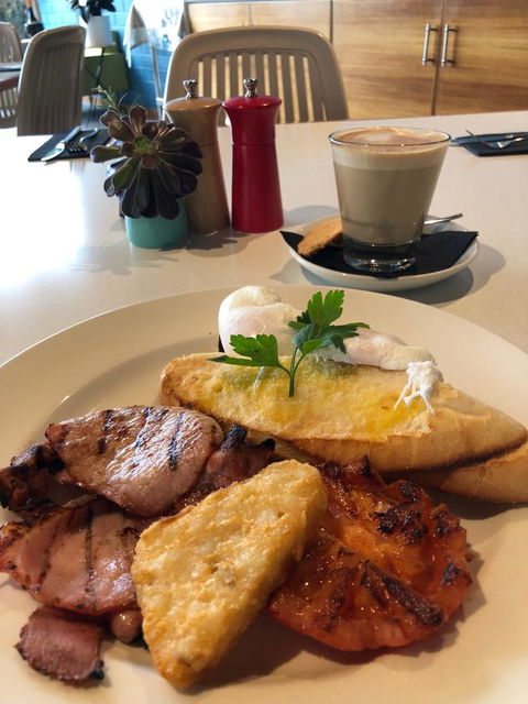 Riverfront Motel & Villas - Accommodation NT 37