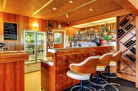 Riverfront Motel & Villas - Accommodation NT 36