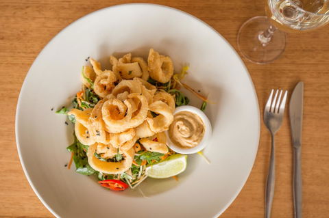 Riverfront Motel & Villas - Accommodation NT 5