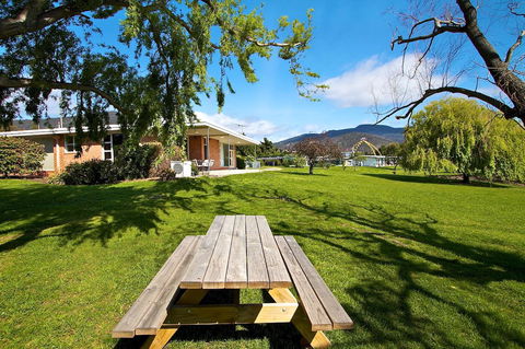 Riverfront Motel & Villas - Accommodation NT 32