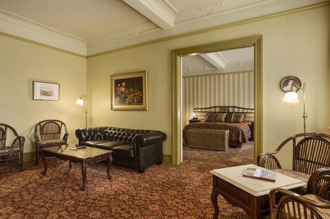 Hadley\'s Orient Hotel - Accommodation NT 24