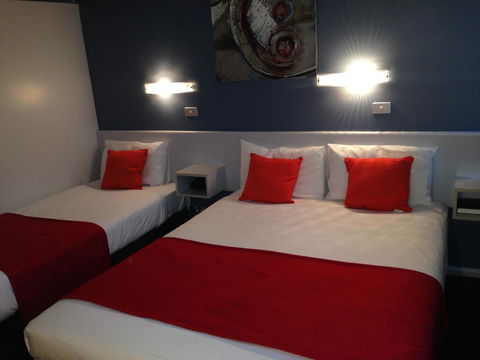 Waterfront Lodge Motel - Accommodation NT 37