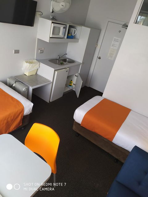 Waterfront Lodge Motel - Accommodation NT 4