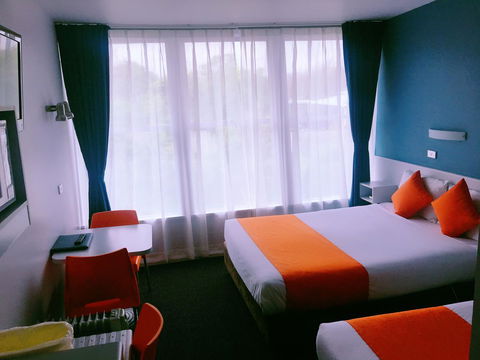 Waterfront Lodge Motel - Accommodation NT 23