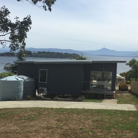 Couples Getaway On Bruny Island - NT Tourism 26