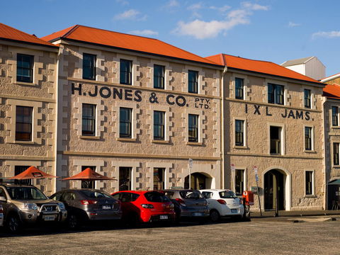 The Henry Jones Art Hotel - Accommodation NT 5