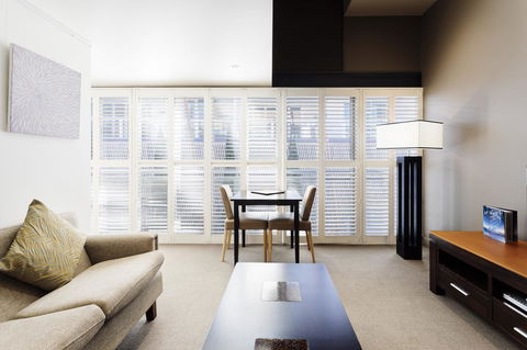 The Henry Jones Art Hotel - Accommodation NT 38