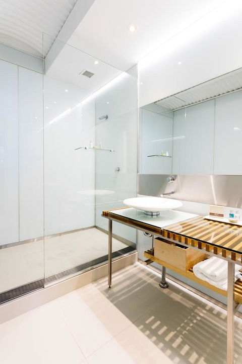 The Henry Jones Art Hotel - Accommodation NT 43