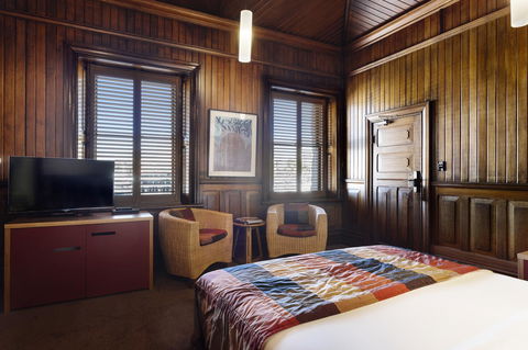 The Henry Jones Art Hotel - Accommodation NT 44