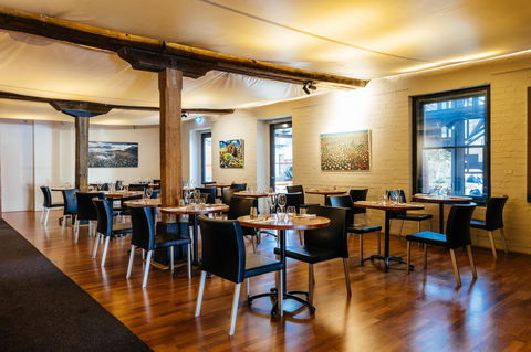 The Henry Jones Art Hotel - Accommodation NT 33