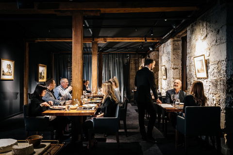 The Henry Jones Art Hotel - Accommodation NT 13