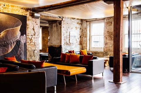 The Henry Jones Art Hotel - Accommodation NT 18