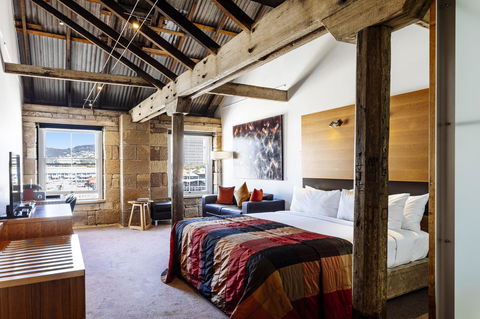 The Henry Jones Art Hotel - Accommodation NT 3