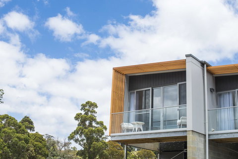 Rosevears Riverview Hotel - Accommodation NT 29