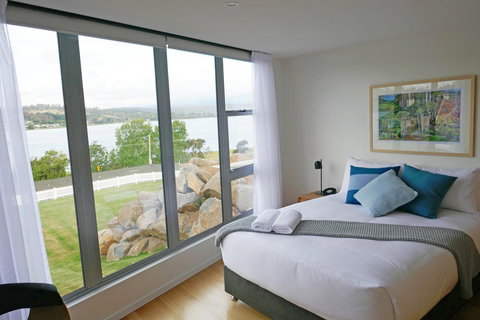 Rosevears Riverview Hotel - Accommodation NT 6