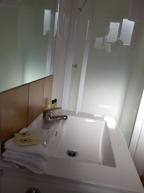 Blue Seas Holiday Villas - Accommodation NT 18