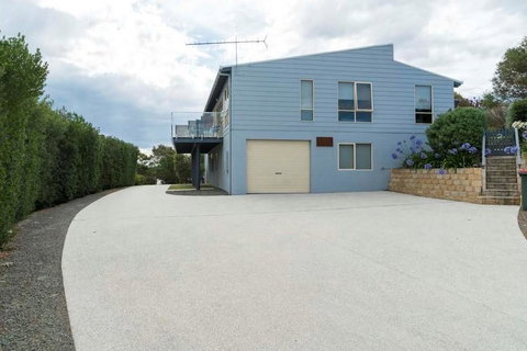 Freycinet Panorama - Accommodation NT 2