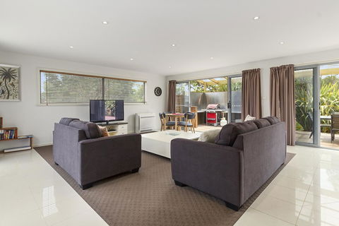 170 Hazards View Drive - Unit 2 - NT Tourism 3