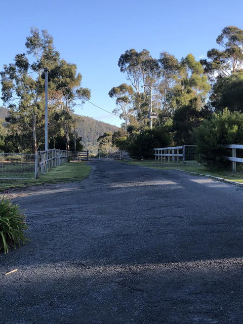 Acton Park Holiday Units - Accommodation NT 21