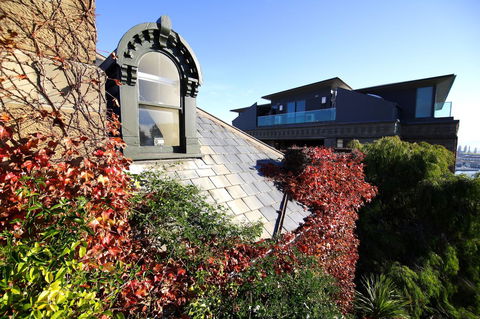 Lenna Of Hobart - NT Tourism 35
