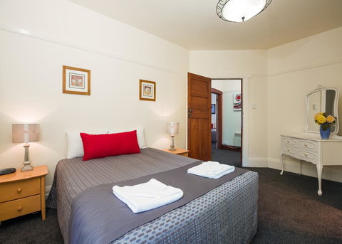 Graham Apartments - Accommodation NT 27