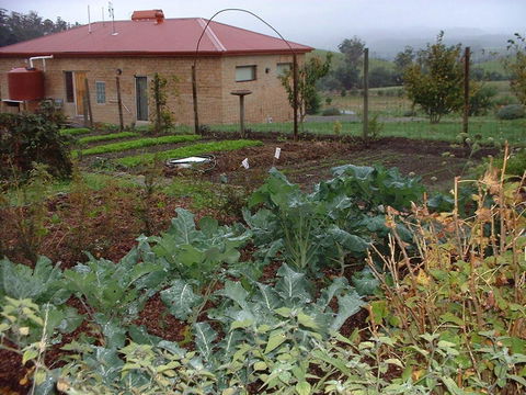 Cherry Top Farmstay - Boutique Eco Village - NT Tourism 15