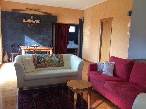 Cherry Top Farmstay - Boutique Eco Village - NT Tourism 14
