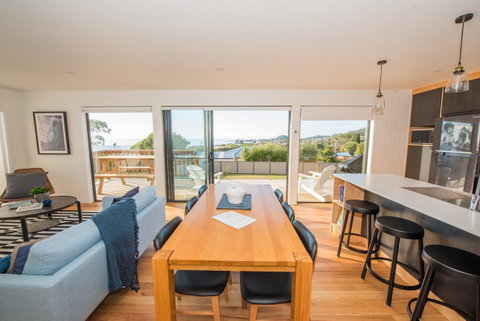 Beach House XIV - Accommodation NT 6