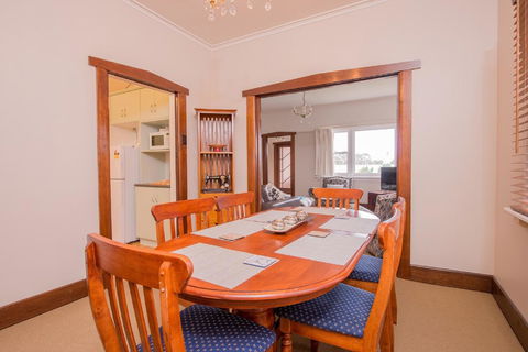 Jones On Wilson Boutique B&B - NT Tourism 28